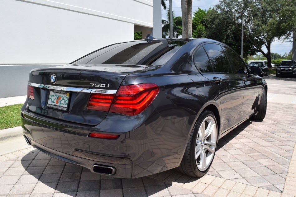 Used 2015 BMW 750i RWD image 6