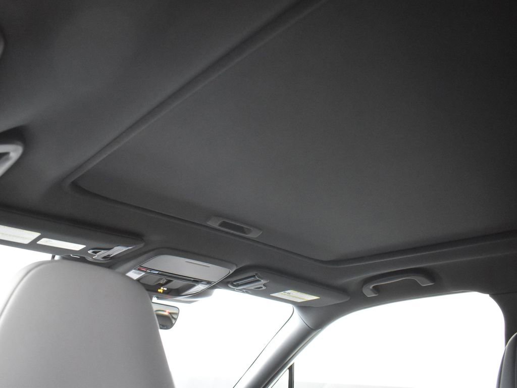 New 2025 Subaru Forester Limited image 22