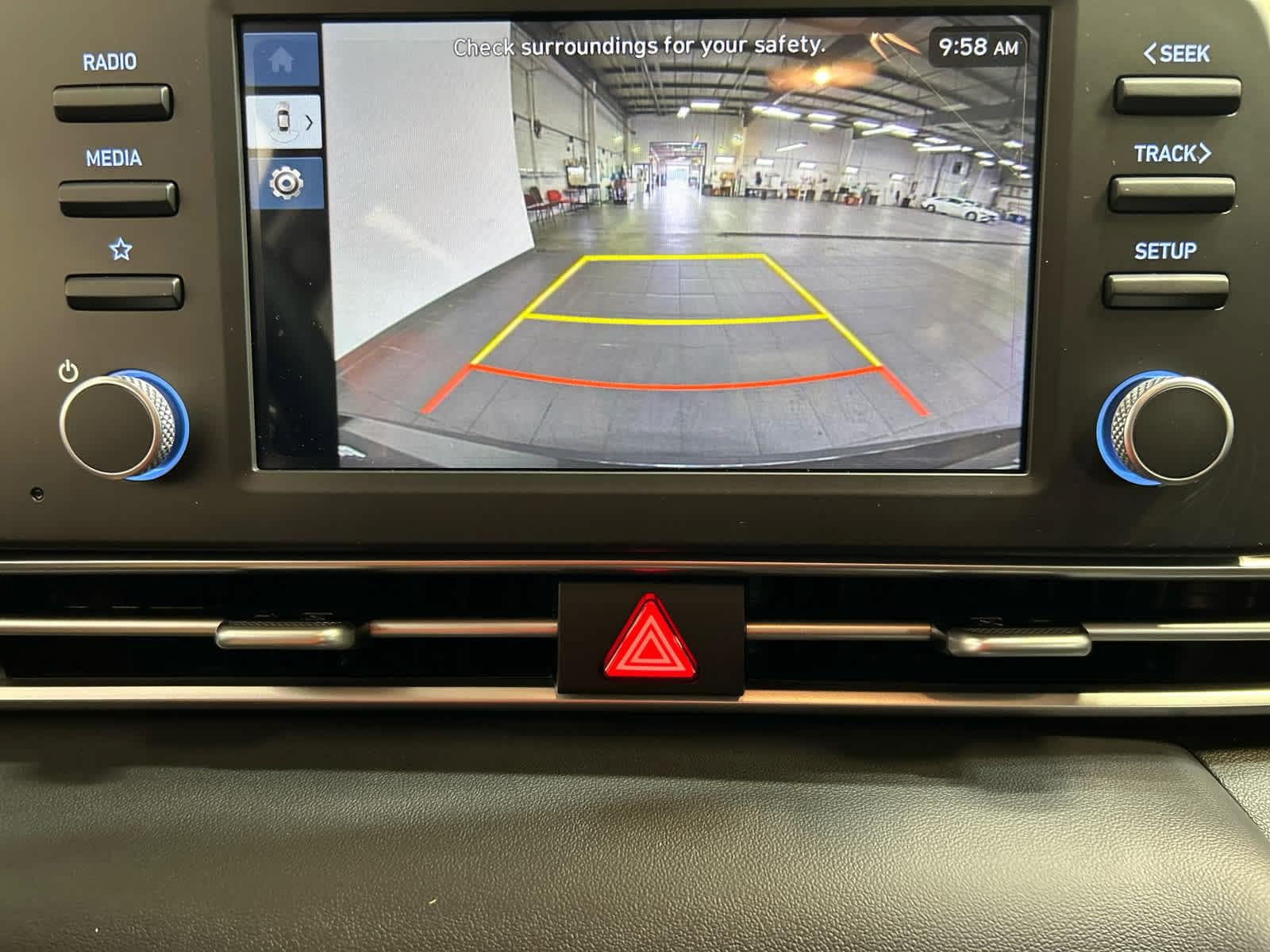New 2026 Hyundai Elantra SE FWD image 6