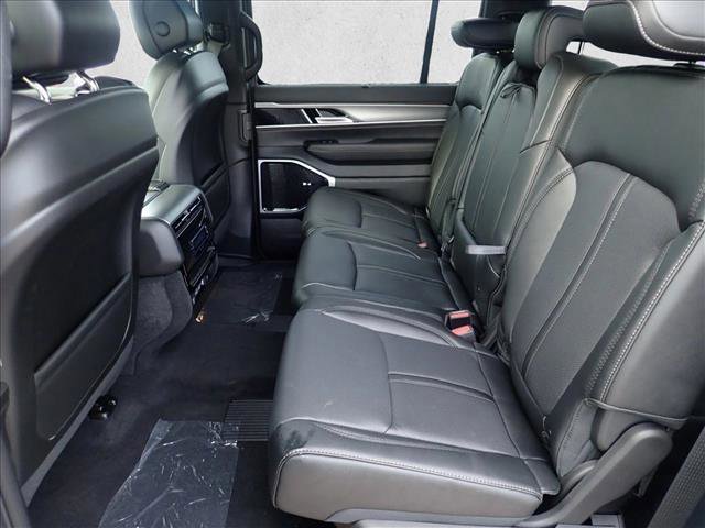 New 2026 Jeep Grand Wagoneer L Limited image 10