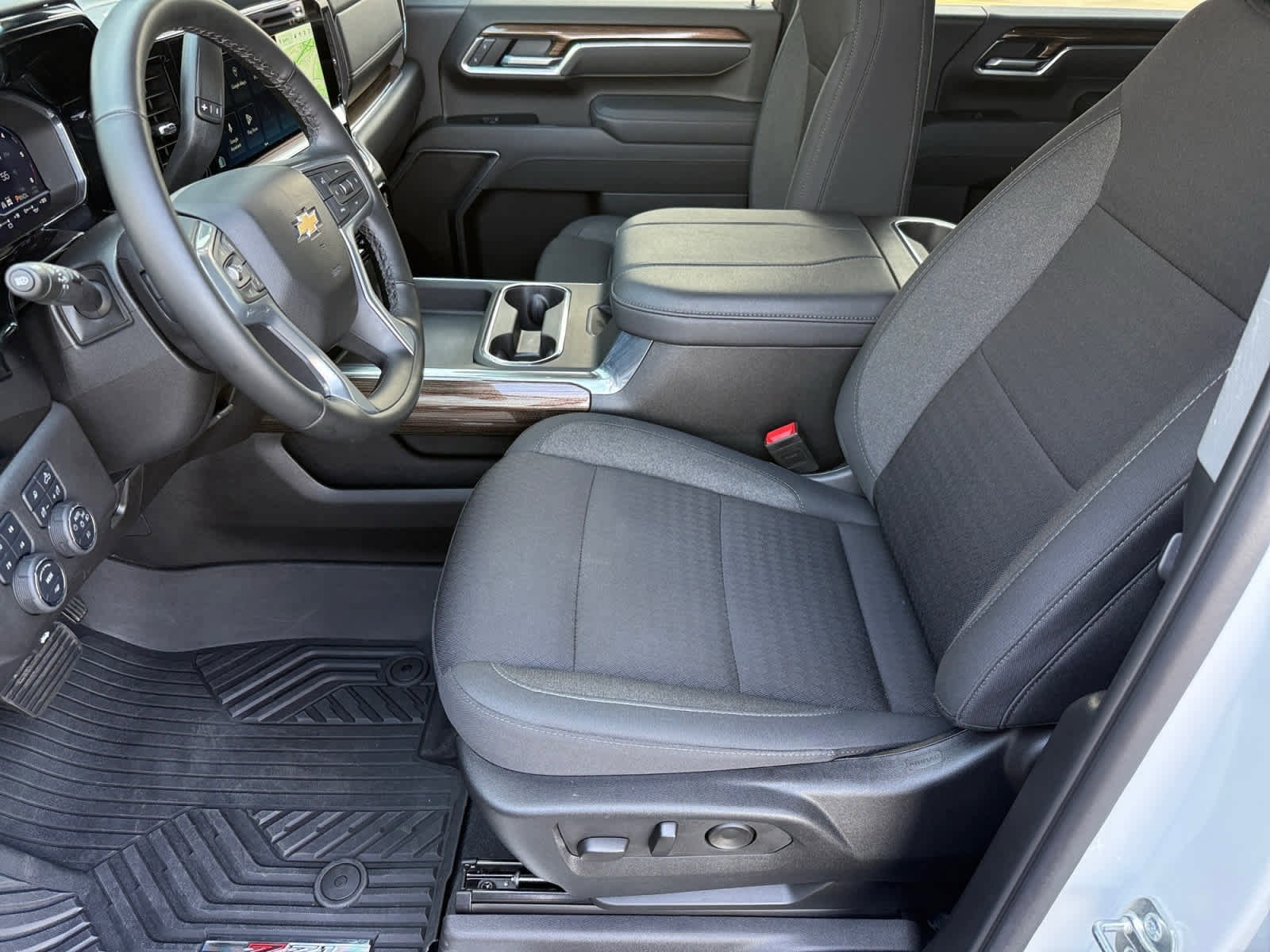 Used 2025 Chevrolet Silverado 2500 LT w/ All Star Edition AWD/4WD image 10