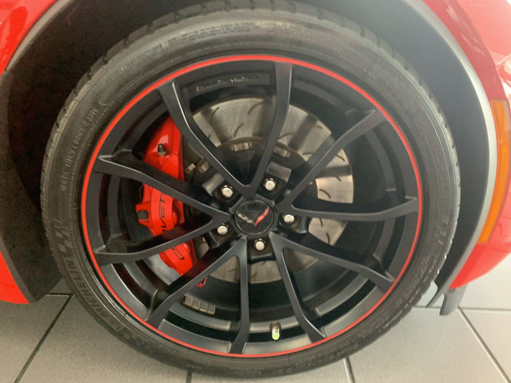 Used 2019 Chevrolet Corvette Grand Sport RWD image 27