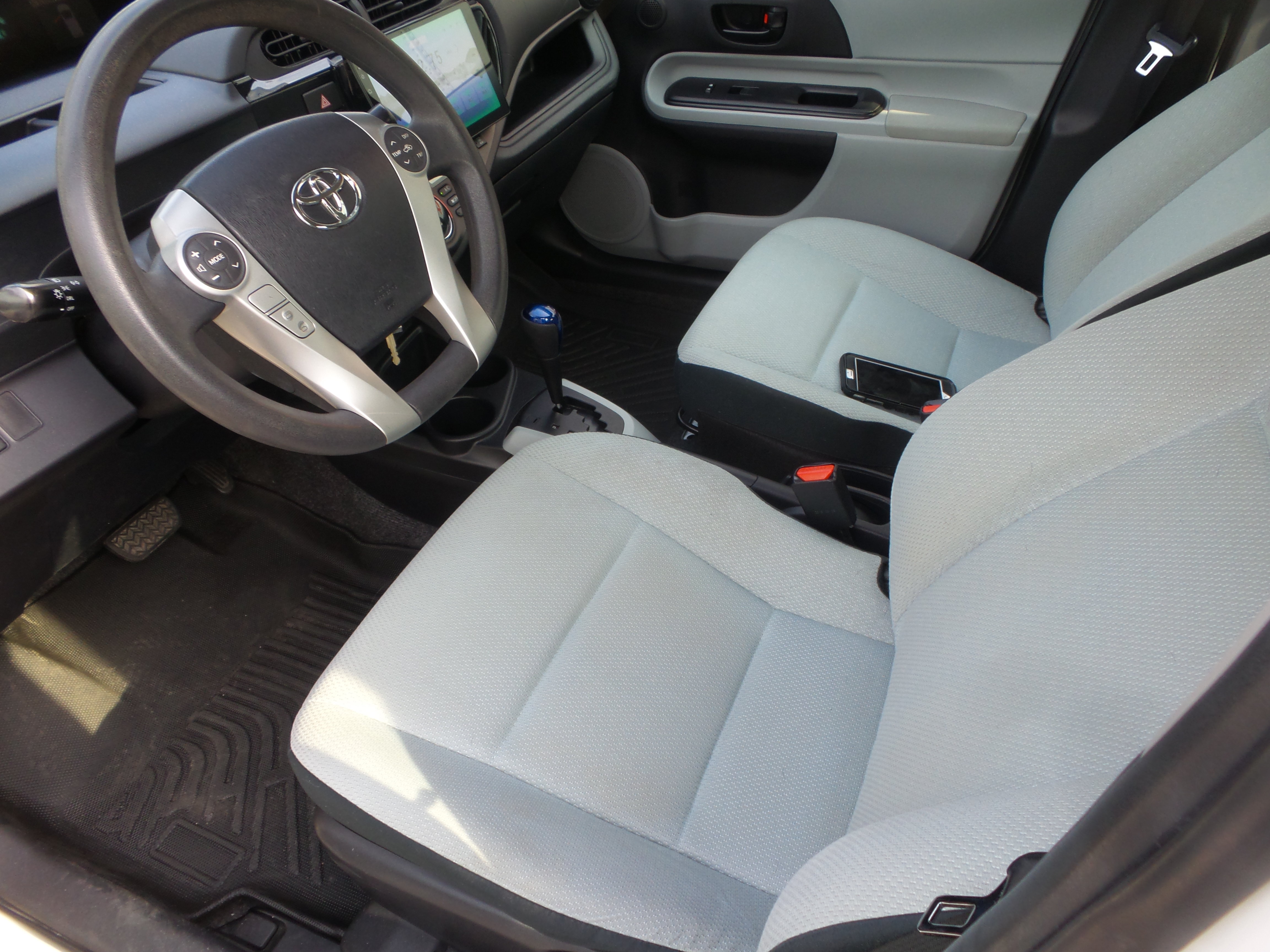 Used 2013 Toyota Prius C One FWD image 73