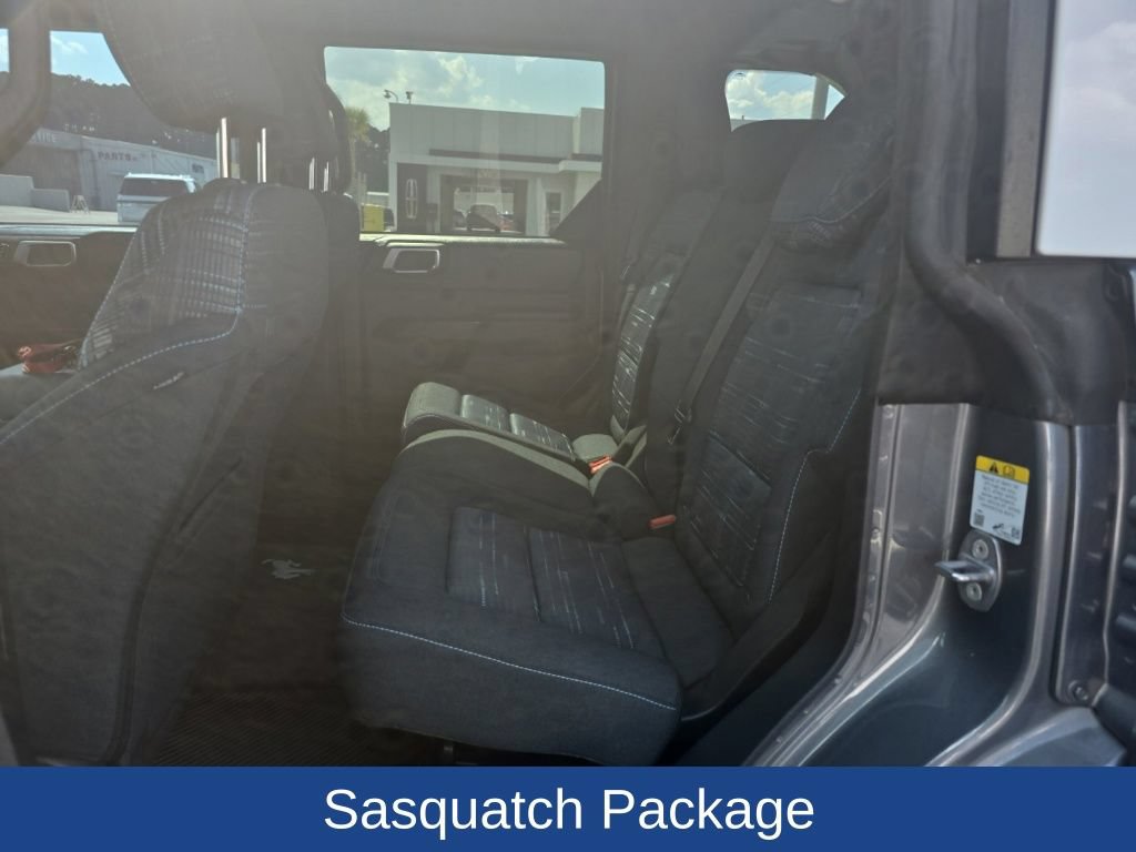 Used 2023 Ford Bronco Heritage Edition AWD/4WD image 12