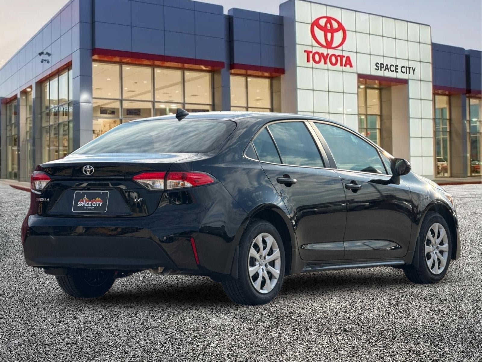 New 2027 Toyota Corolla LE FWD image 6
