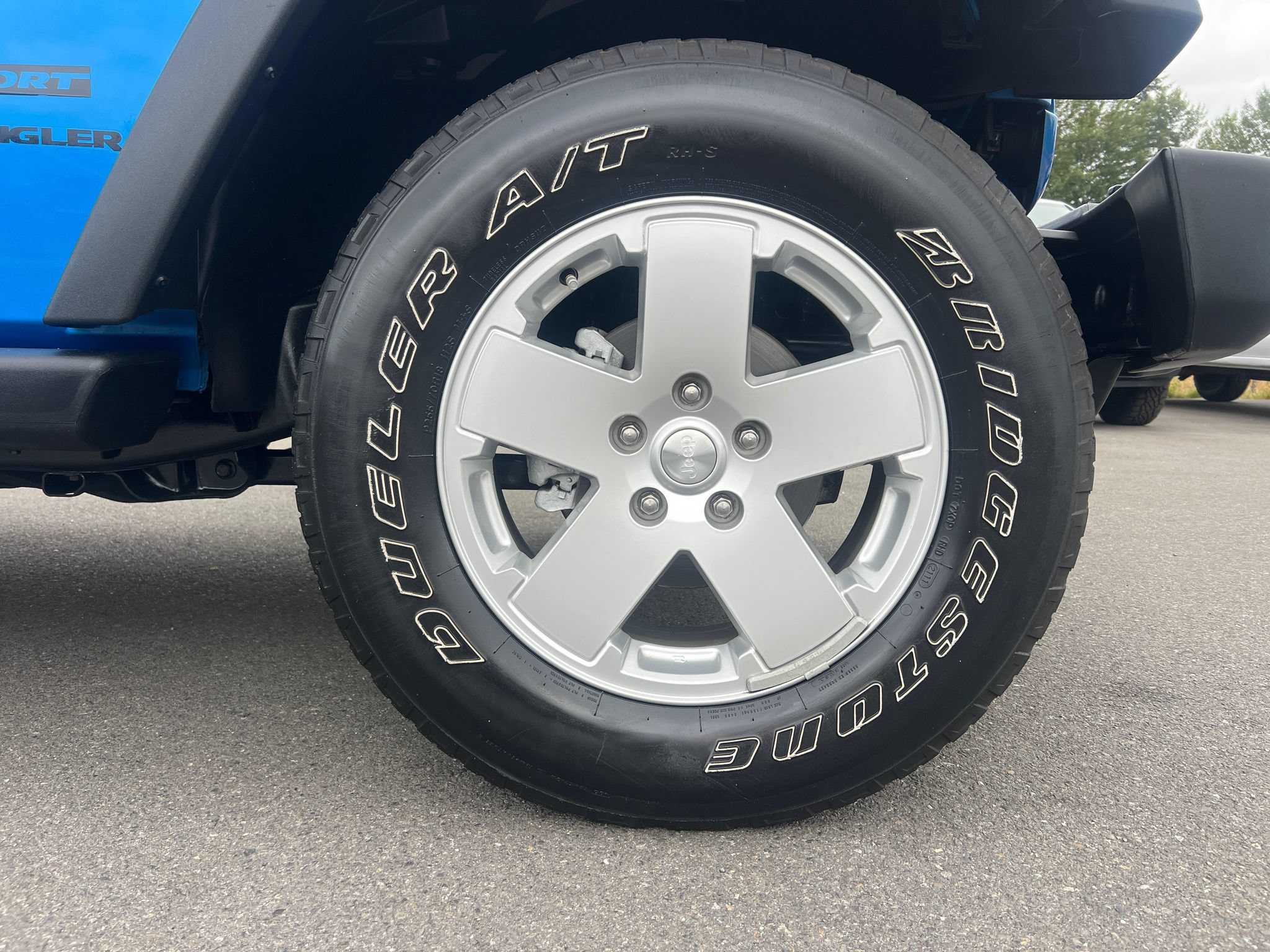 Used 2014 Jeep Wrangler Sport AWD/4WD image 10