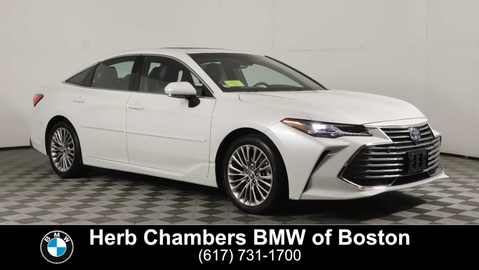Used 2022 Toyota Avalon Limited w/ Advanced Safety Package