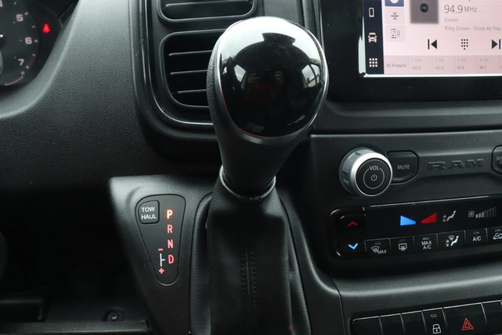 Used 2024 RAM ProMaster 1500 w/ Convenience Group FWD image 17