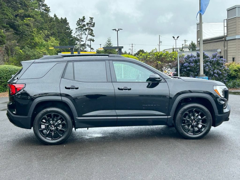 New 2026 GMC Terrain Elevation w/ Elevation Premium Package AWD/4WD image 4