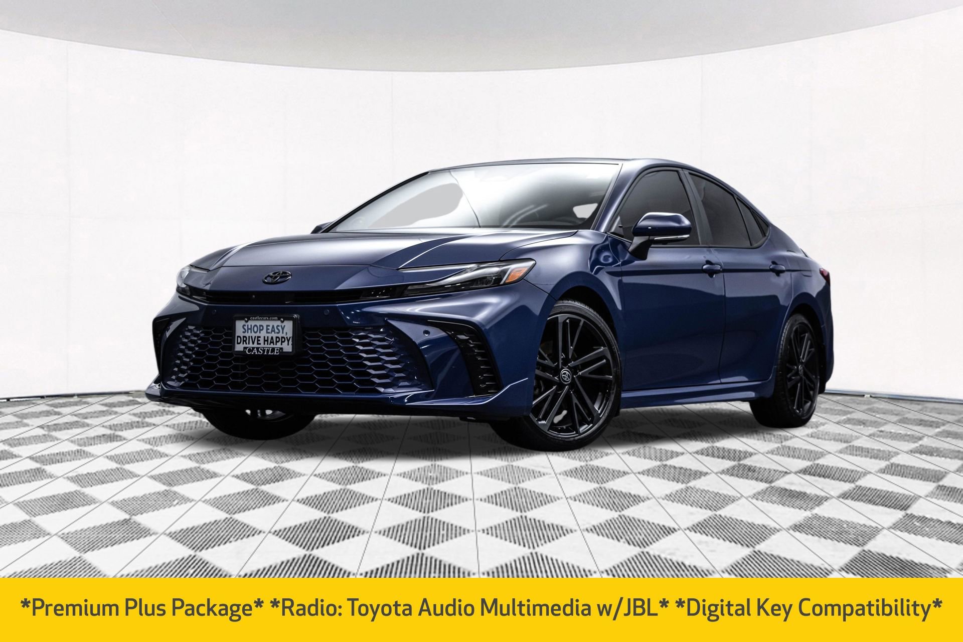Used 2025 Toyota Camry XSE w/ Premium Plus Package AWD/4WD image 2
