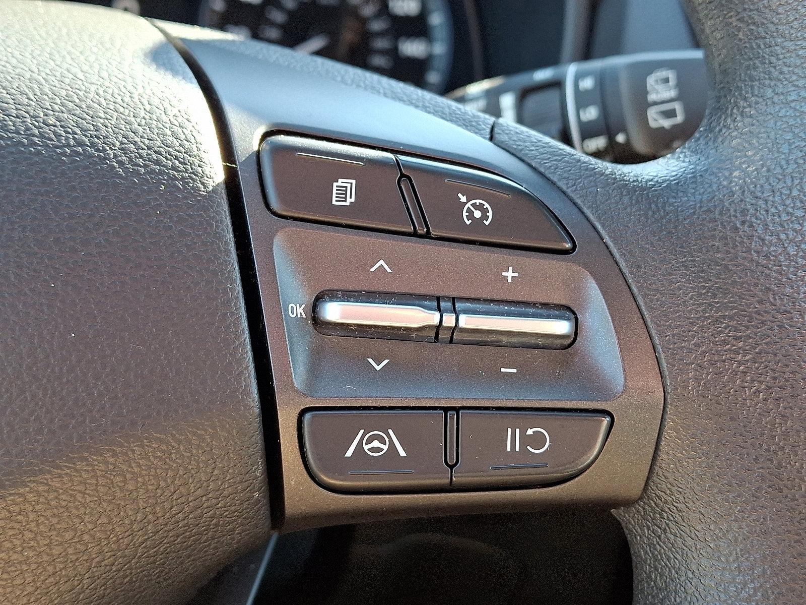 Certified 2023 Hyundai Kona SEL image 21