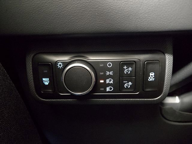 Used 2025 Ford Mustang Mach-E Premium AWD/4WD image 25