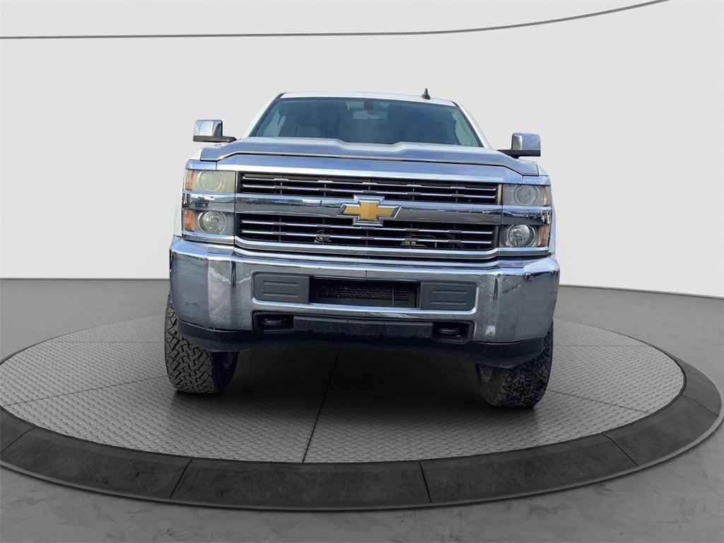 Used 2015 Chevrolet Silverado 2500 LT image 2