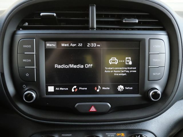 Used 2025 Kia Soul LX FWD image 22