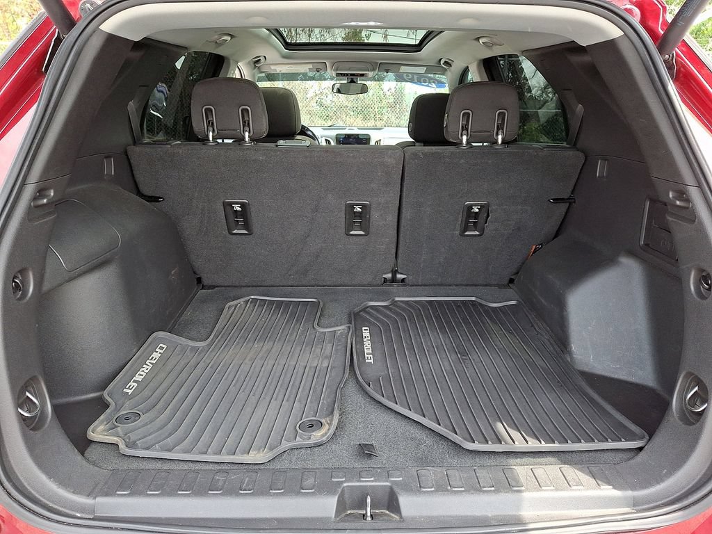 Used 2019 Chevrolet Equinox LT w/ Sun & Navigation Package AWD/4WD image 30