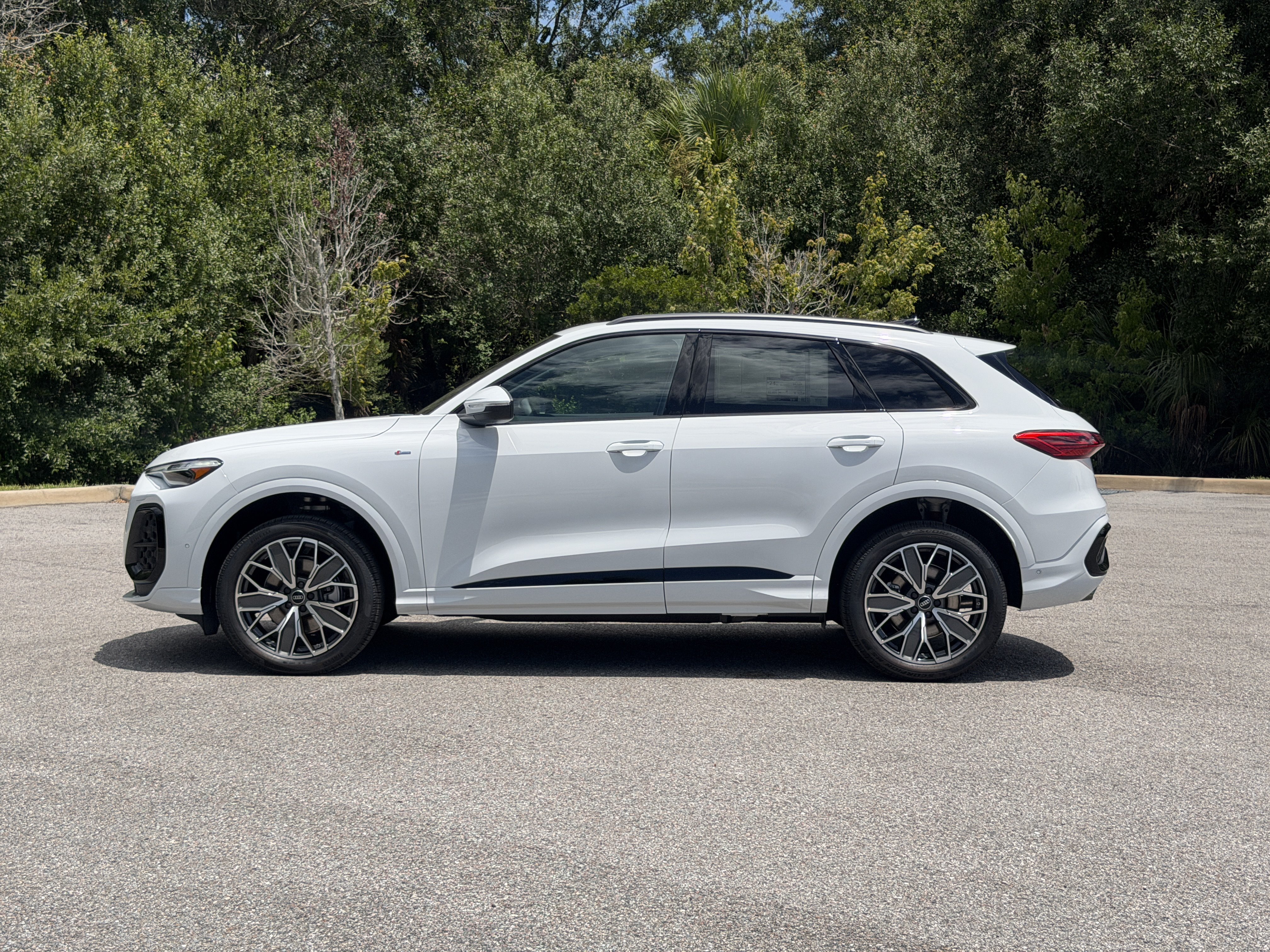 New 2026 Audi Q5 Premium Plus AWD/4WD image 4