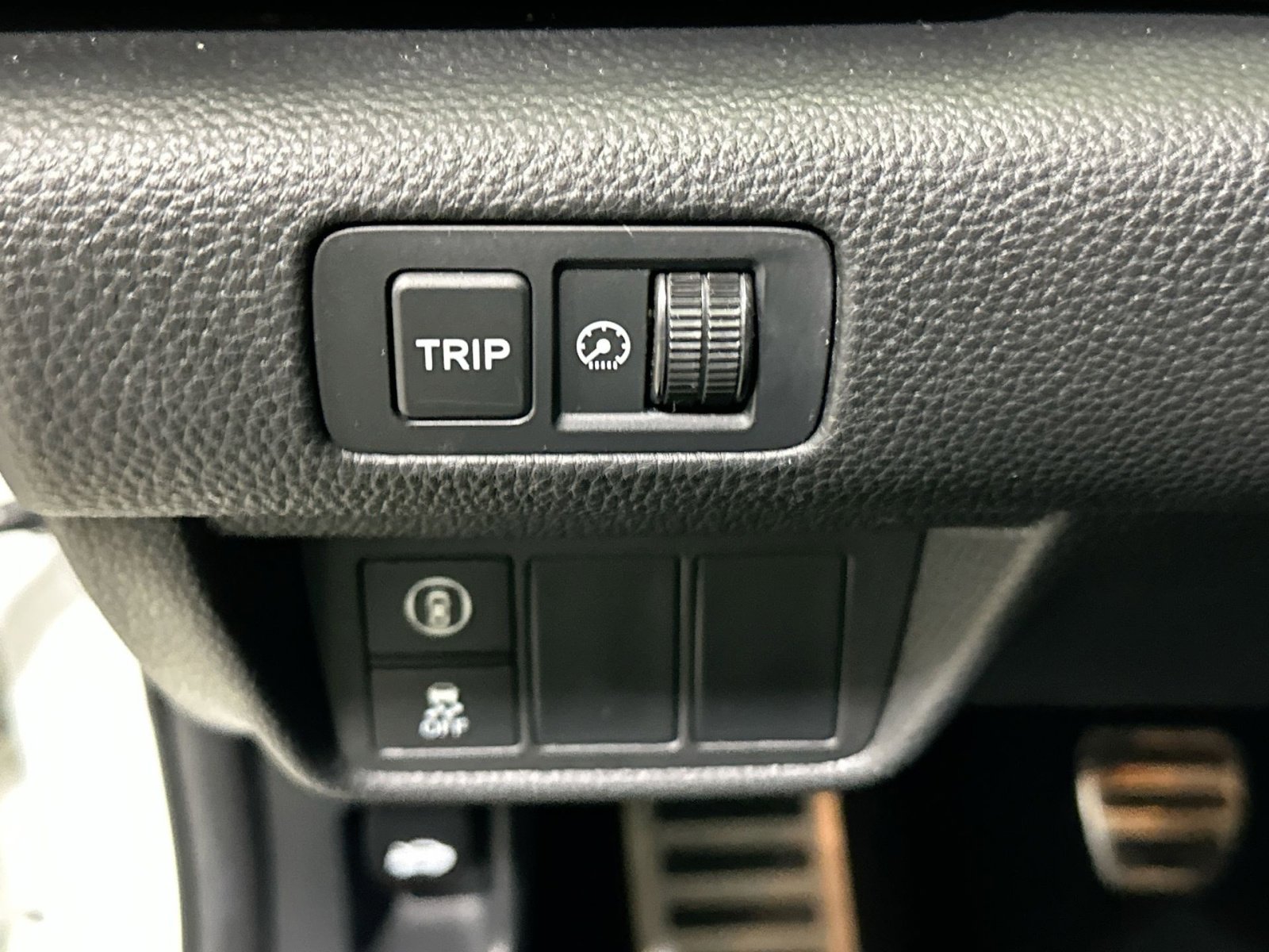 Used 2019 Honda Accord Sport image 17