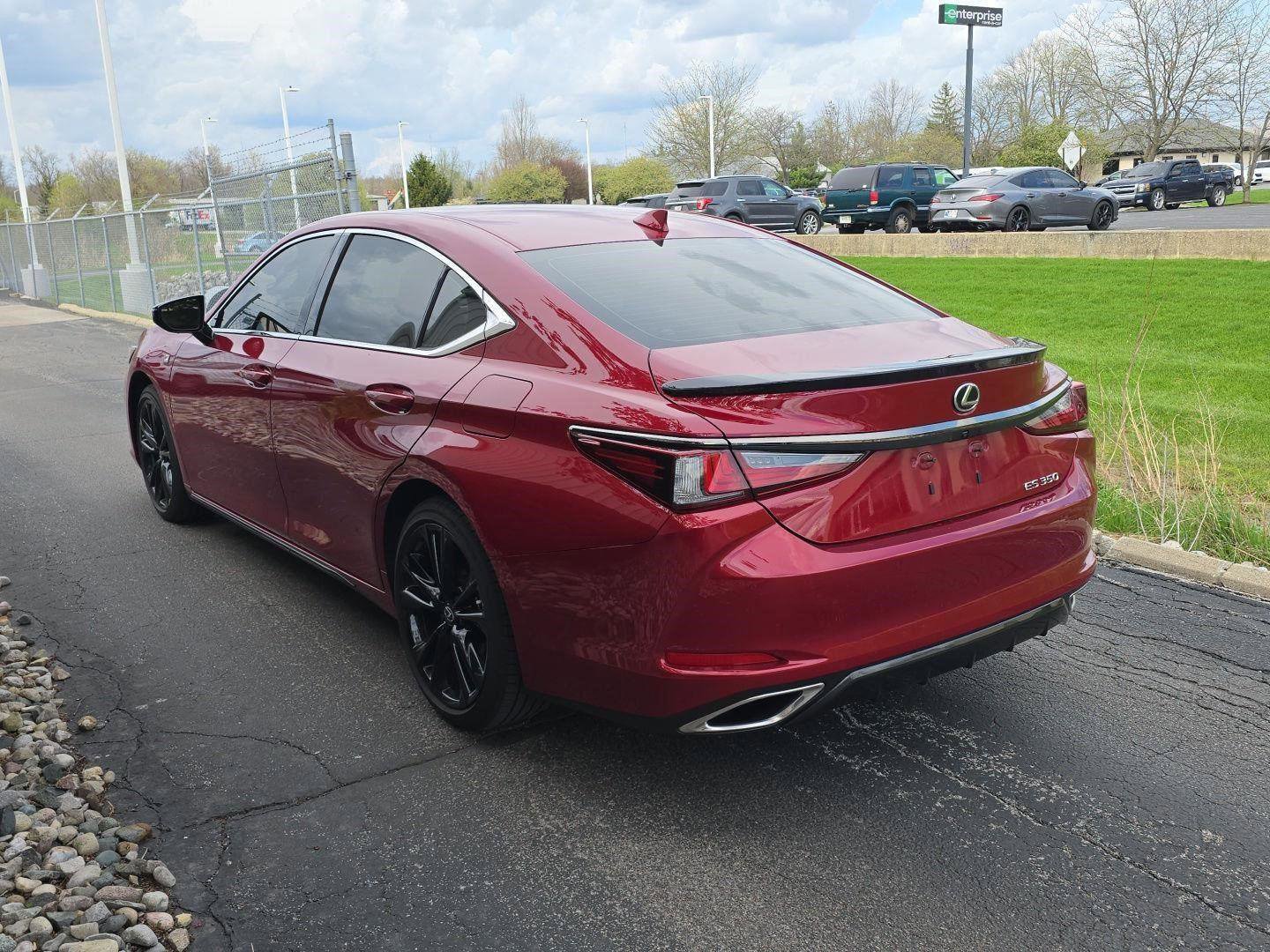 Used 2025 Lexus ES 350 F Sport image 5