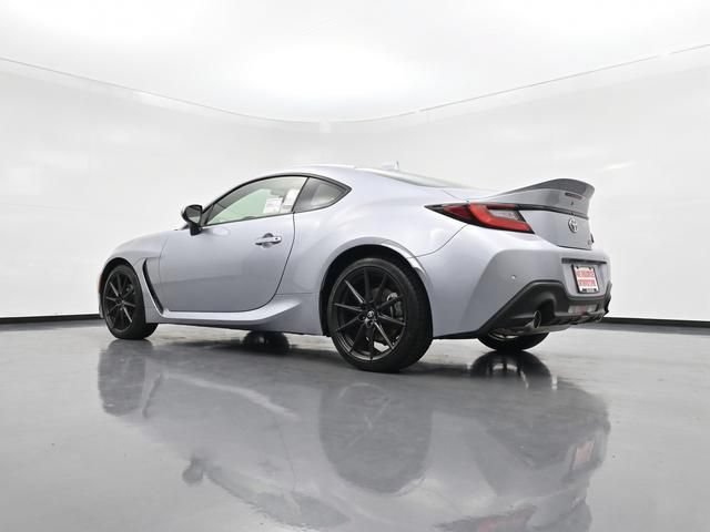 New 2025 Toyota GR86 Premium RWD image 27