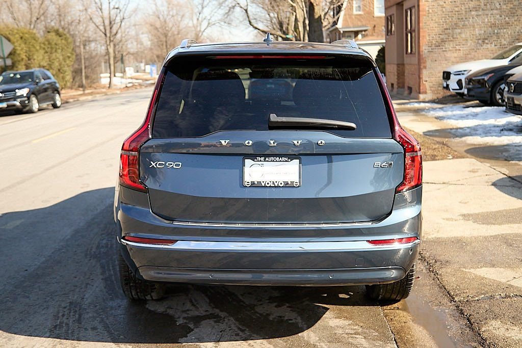 New 2026 Volvo XC90 B6 Ultra w/ Protection Package image 8