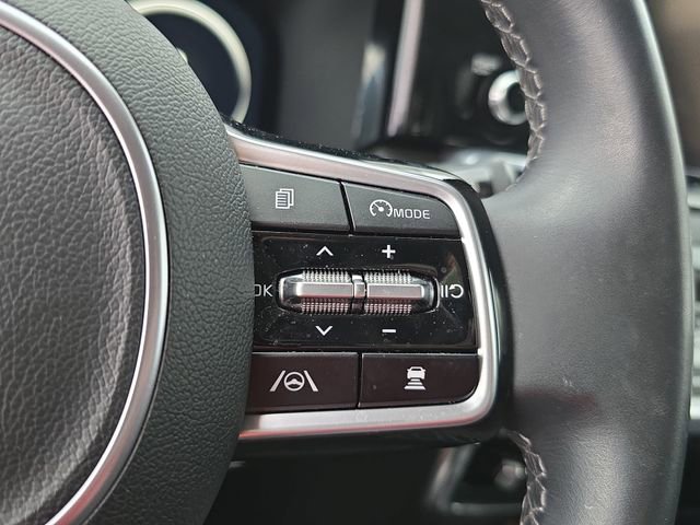 Used 2023 Kia Sorento SX FWD image 19