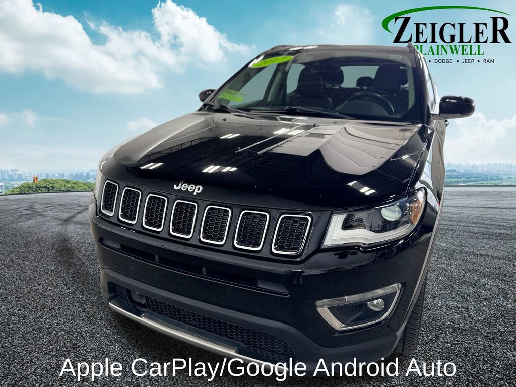 Used 2017 Jeep Compass Limited AWD/4WD image 9