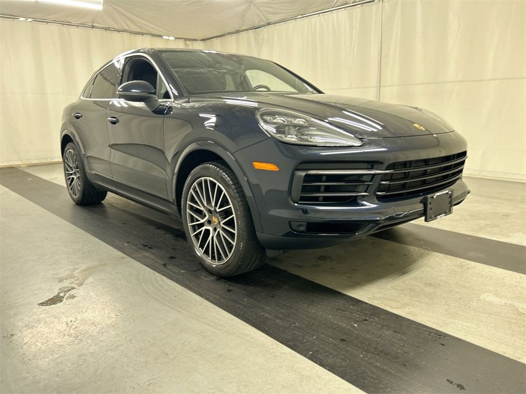 Certified 2021 Porsche Cayenne Coupe image 2