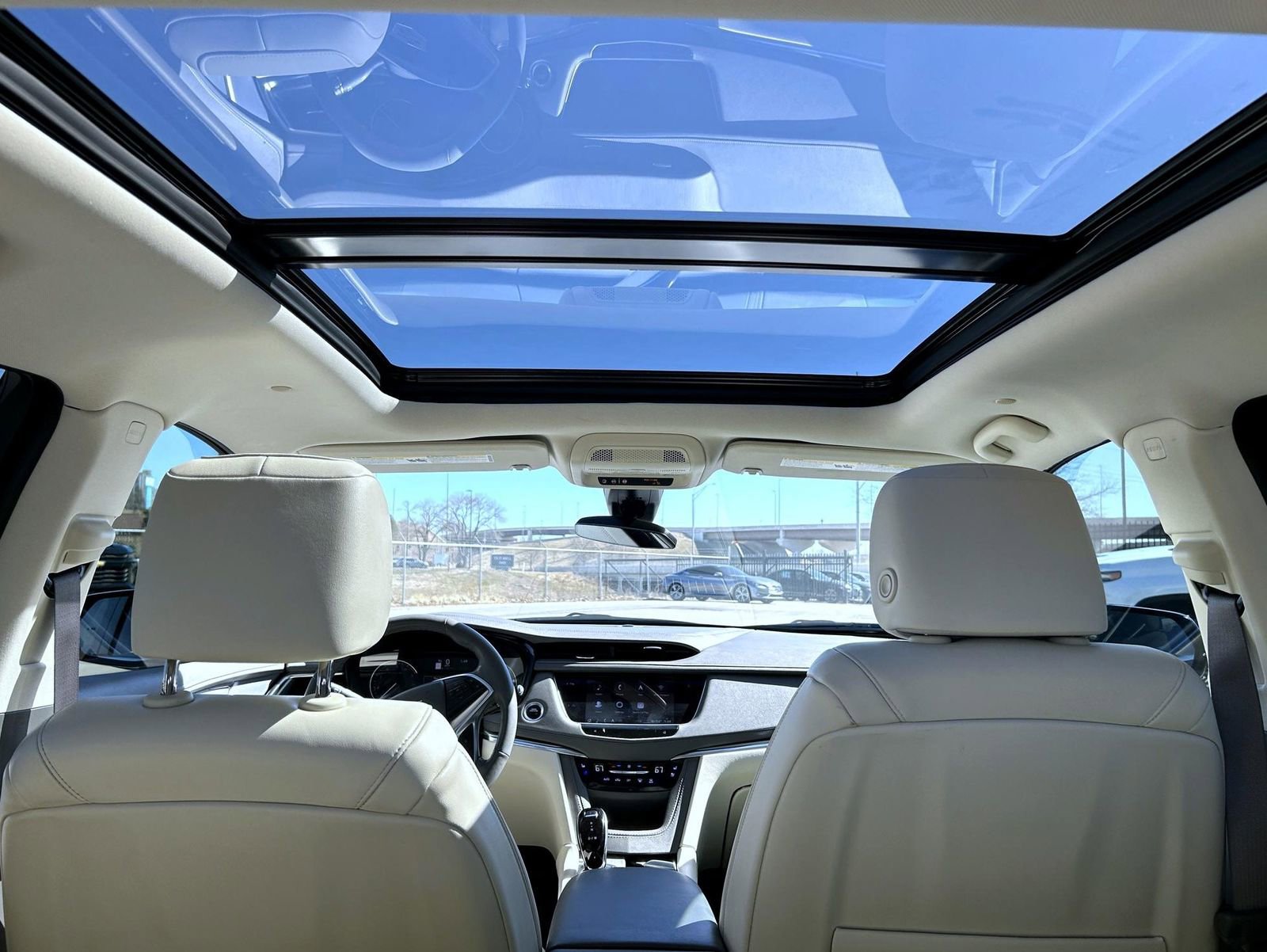 Certified 2022 Cadillac XT5 Premium Luxury image 21