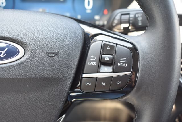 Used 2023 Ford Escape Platinum AWD/4WD image 25