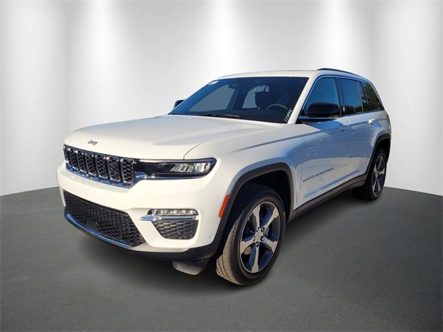 New 2025 Jeep Grand Cherokee Limited image 2