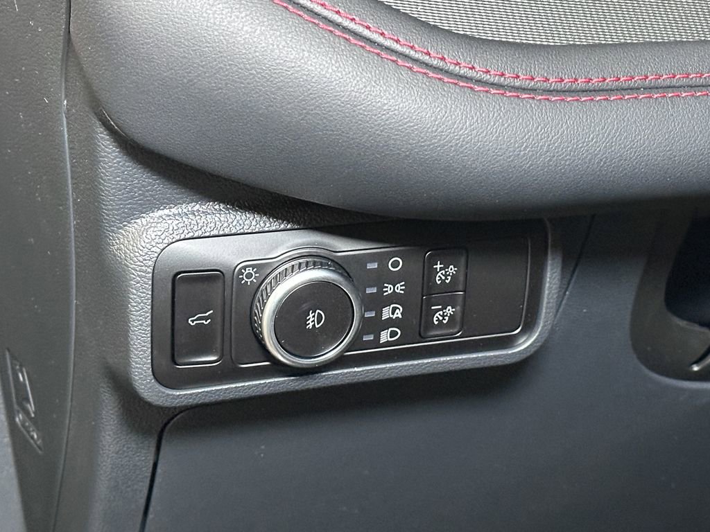 New 2026 Ford Explorer ST-Line image 22