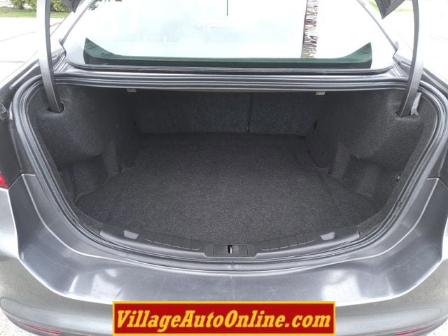 Used 2013 Ford Fusion SE FWD image 31