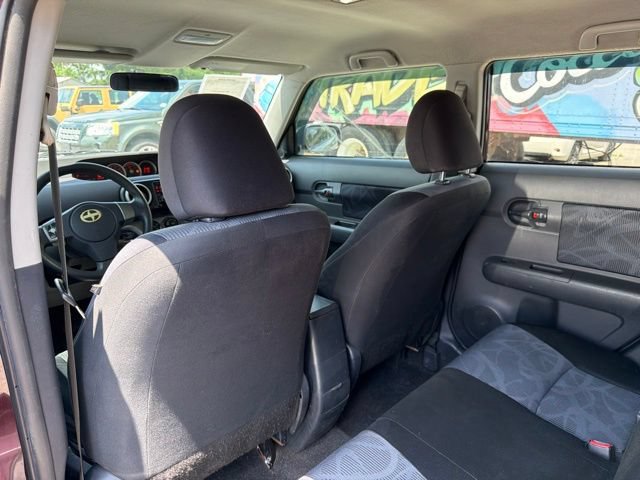 Used 2012 Scion xB FWD image 16
