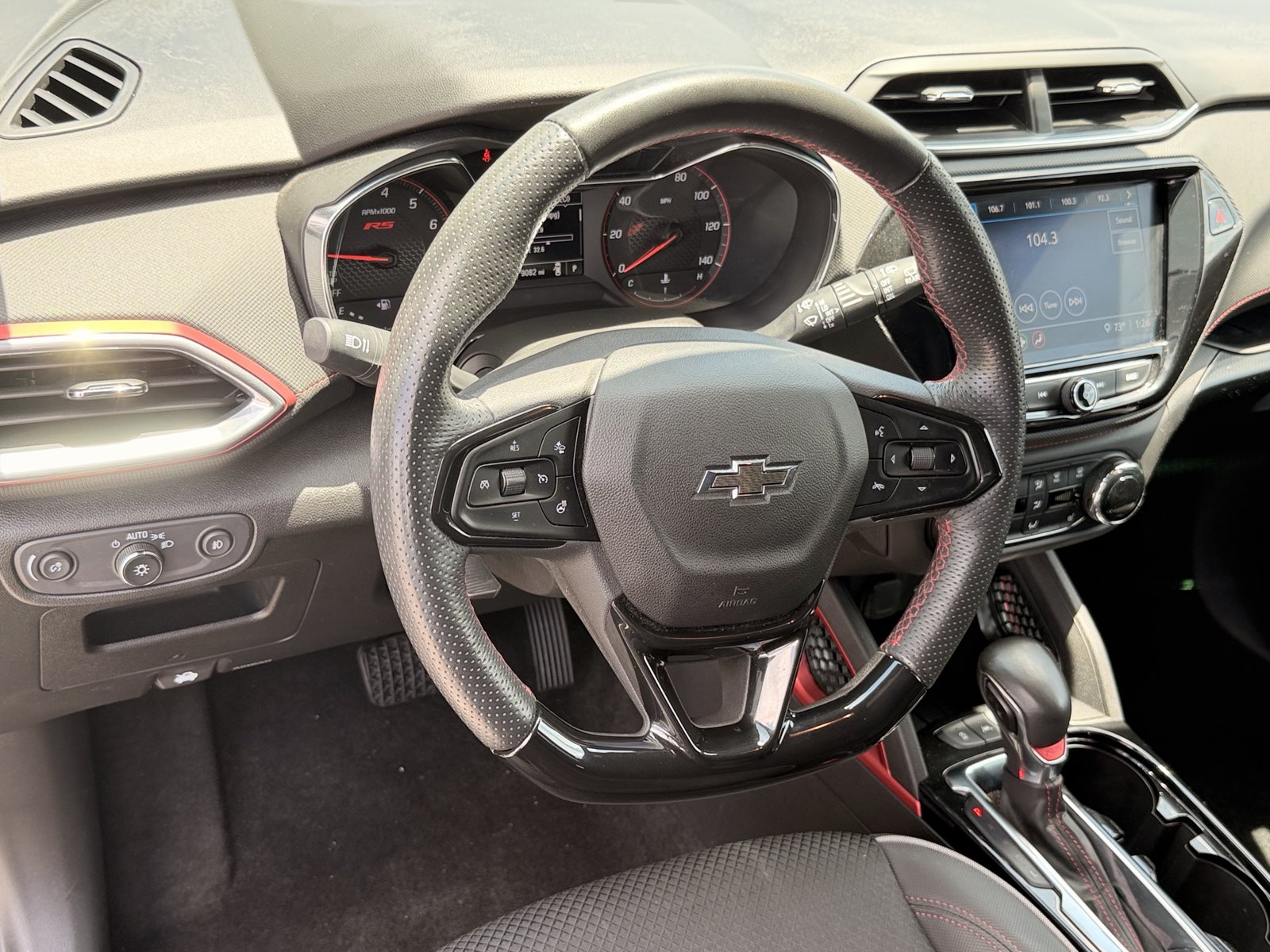 Used 2023 Chevrolet TrailBlazer RS w/ Convenience Package AWD/4WD image 17