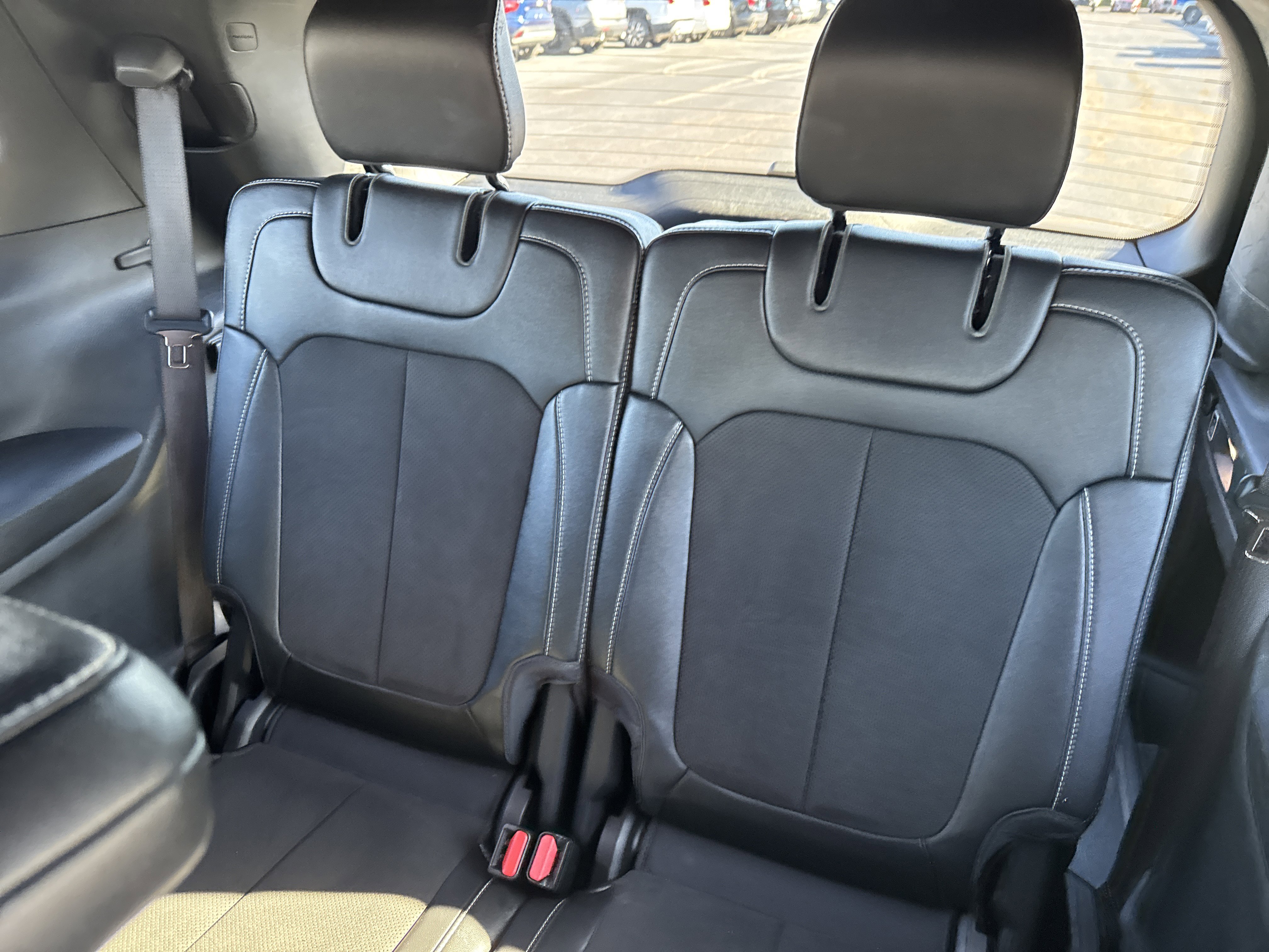 Used 2024 Jeep Grand Cherokee L Laredo image 14