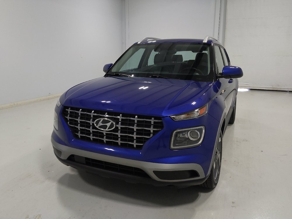 Used 2022 Hyundai Venue Limited FWD image 15