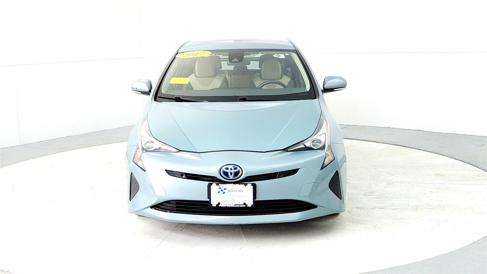 Used 2017 Toyota Prius Two image 8