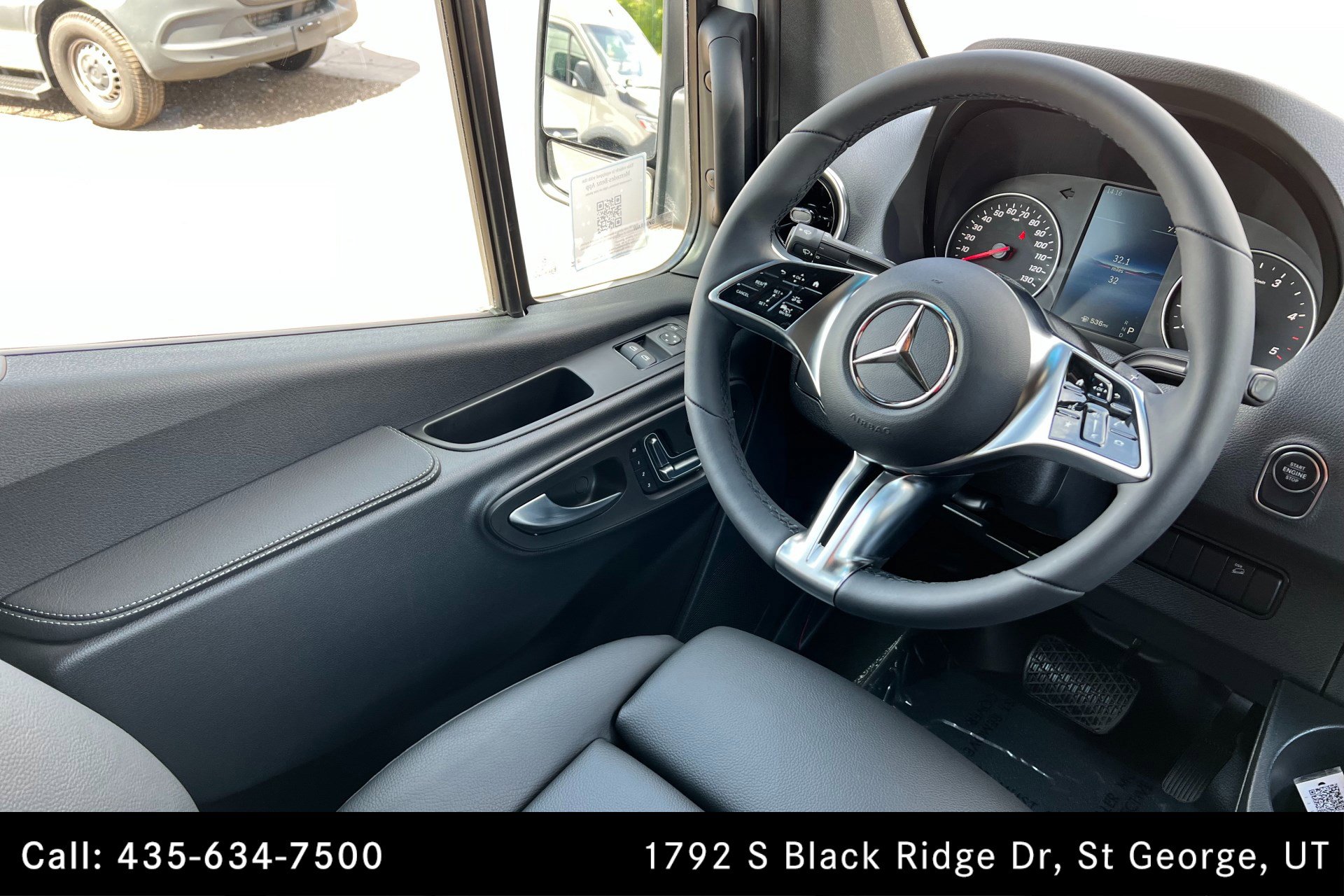 Used 2025 Mercedes-Benz Sprinter 3500 image 11