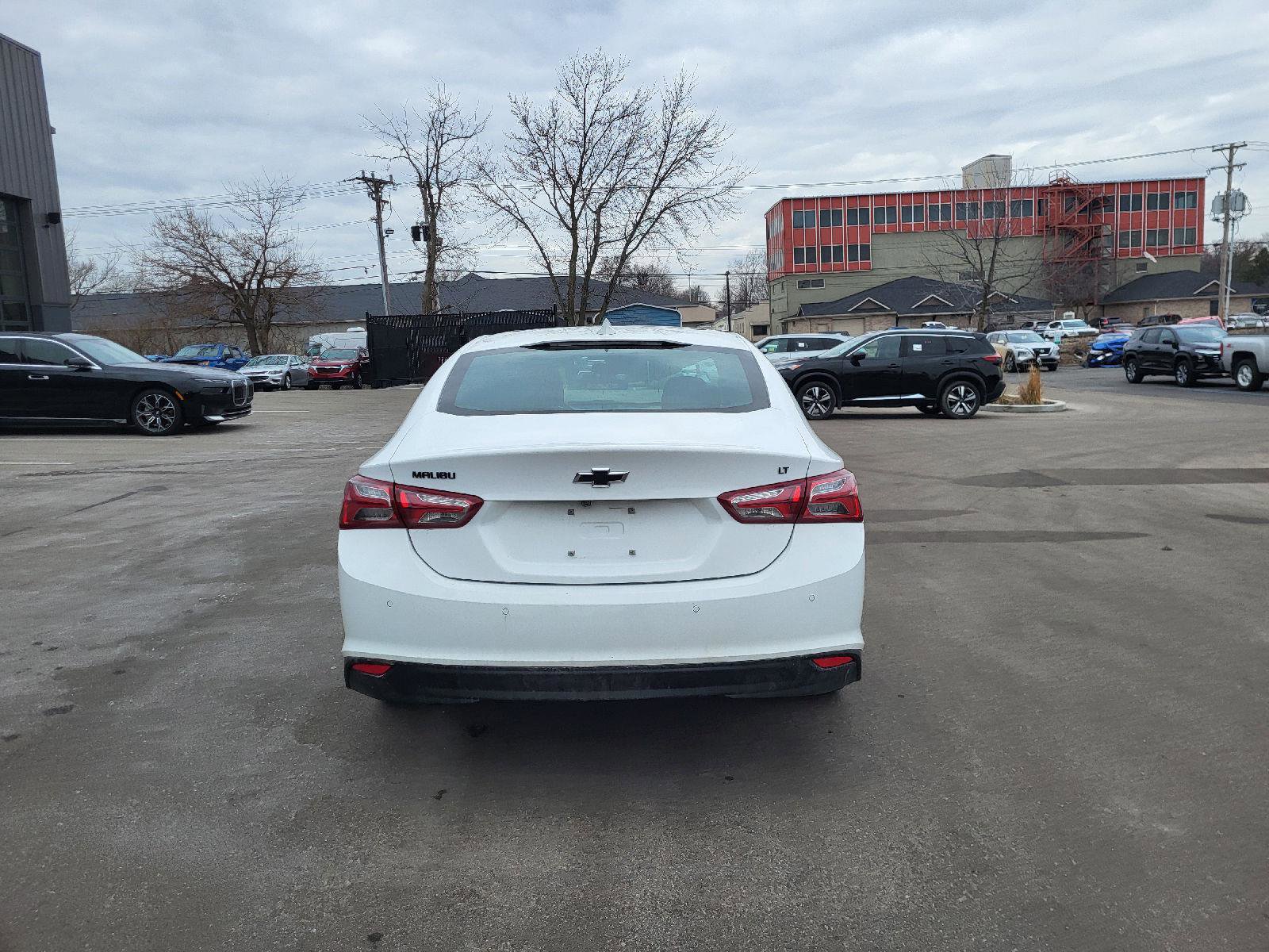 Used 2024 Chevrolet Malibu LT w/ Sport Edition image 4