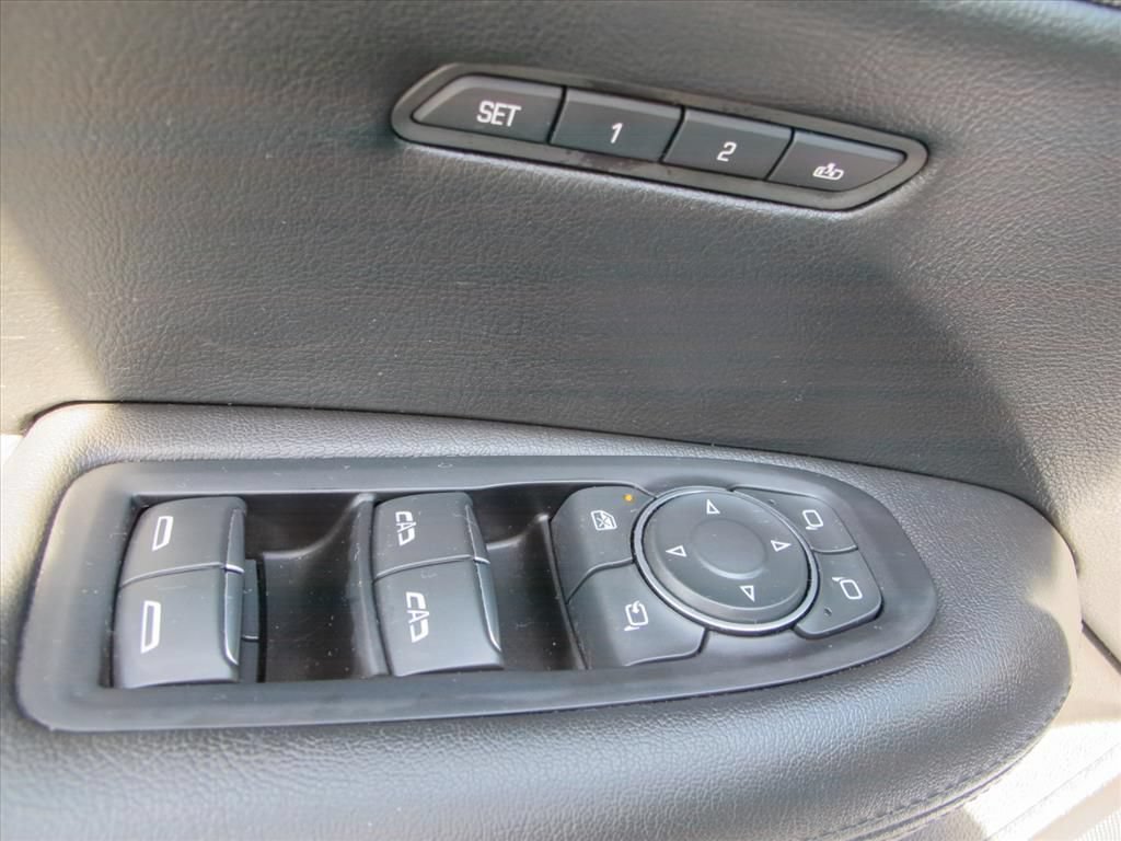 Used 2019 Cadillac XT5 Premium Luxury FWD image 11