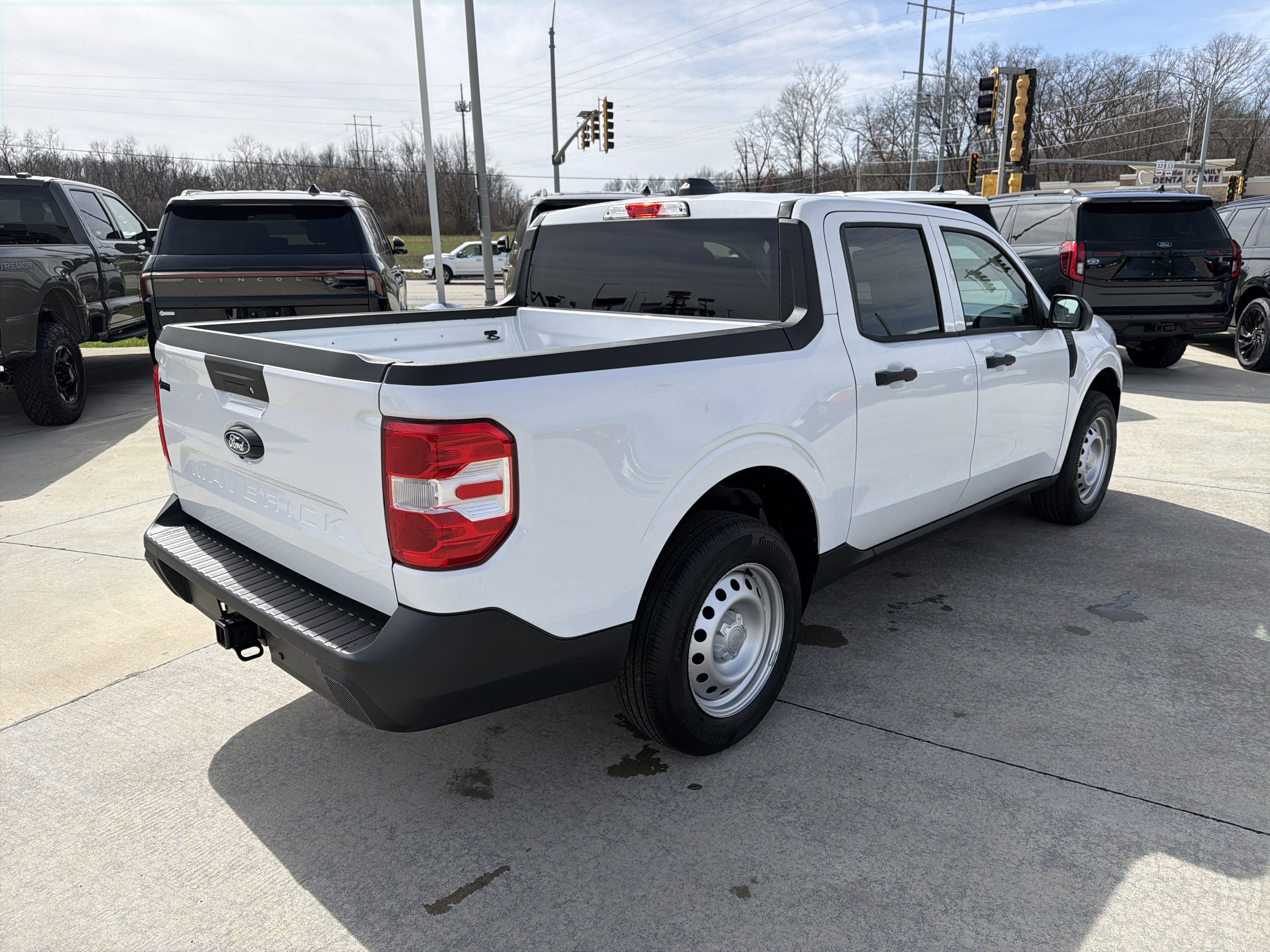 New 2026 Ford Maverick XL image 7