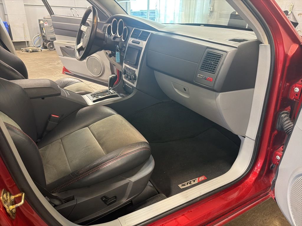 Used 2006 Dodge Charger SRT8 w/ SRT Option Group III RWD image 16