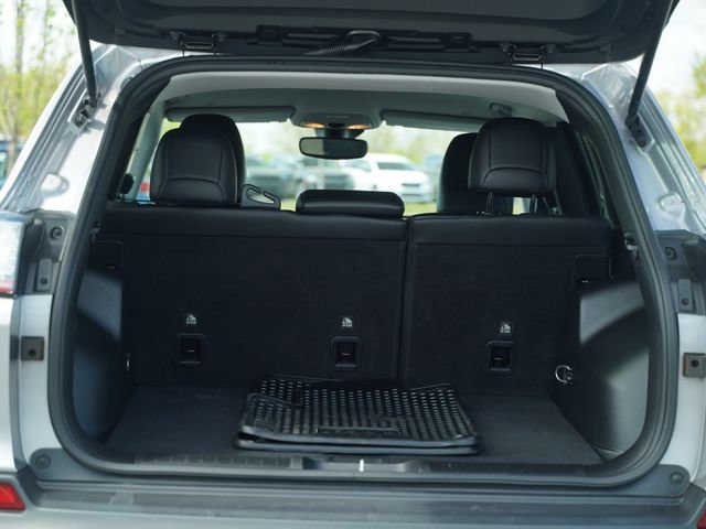 Used 2022 Jeep Cherokee Trailhawk AWD/4WD image 18
