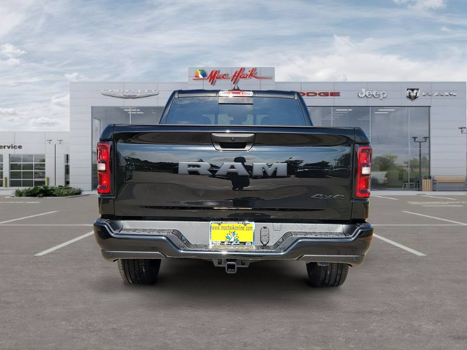 New 2026 RAM 1500 Express AWD/4WD image 4