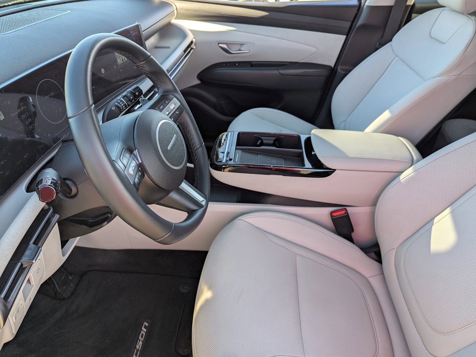 Used 2025 Hyundai Tucson SEL image 23