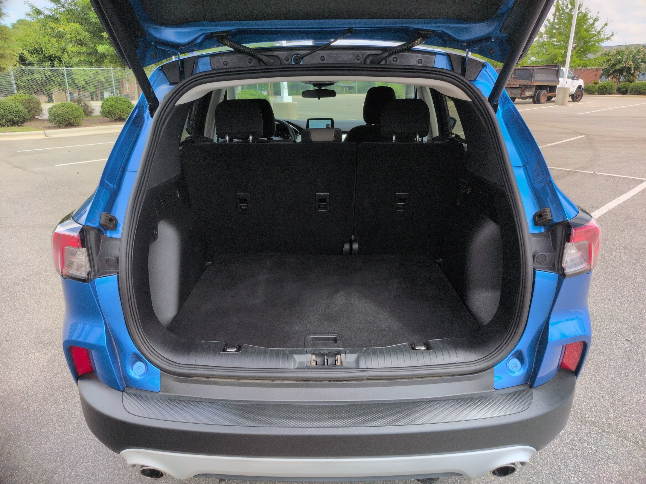 Used 2021 Ford Escape SE w/ Convenience Package FWD image 31