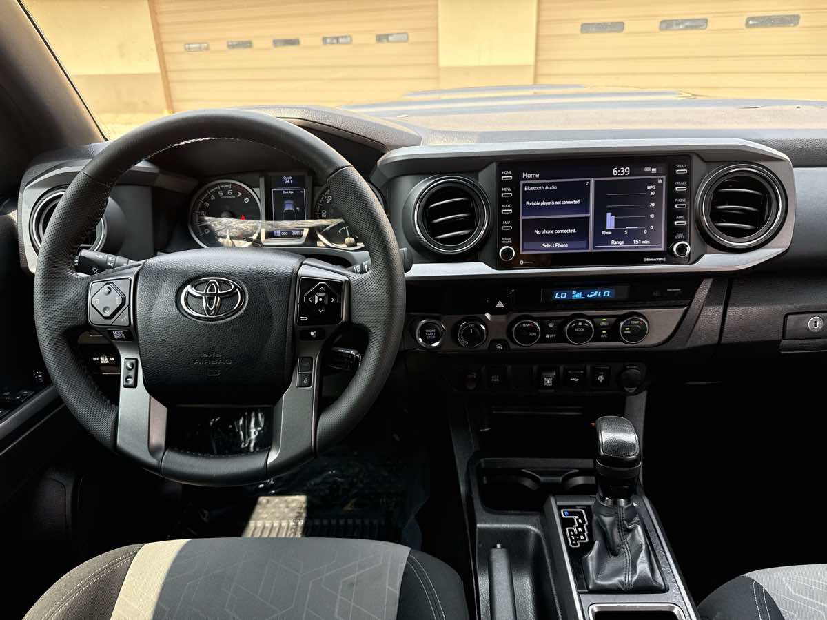 Used 2023 Toyota Tacoma TRD Sport w/ Black Out Package (TMS) AWD/4WD image 17