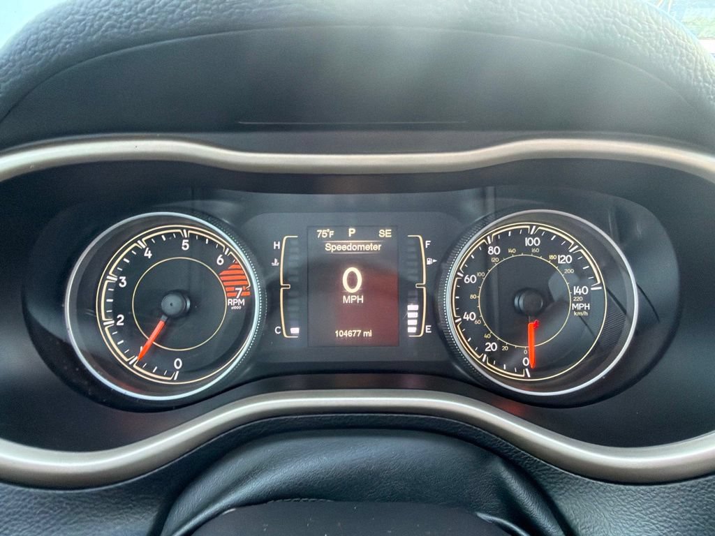 Used 2016 Jeep Cherokee Sport w/ Cold Weather Group FWD image 13