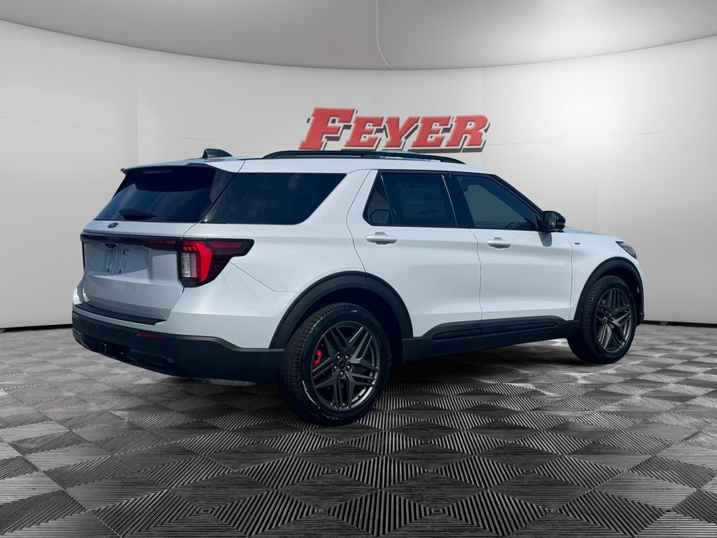New 2026 Ford Explorer ST-Line w/ ST-Line Street Pack image 5