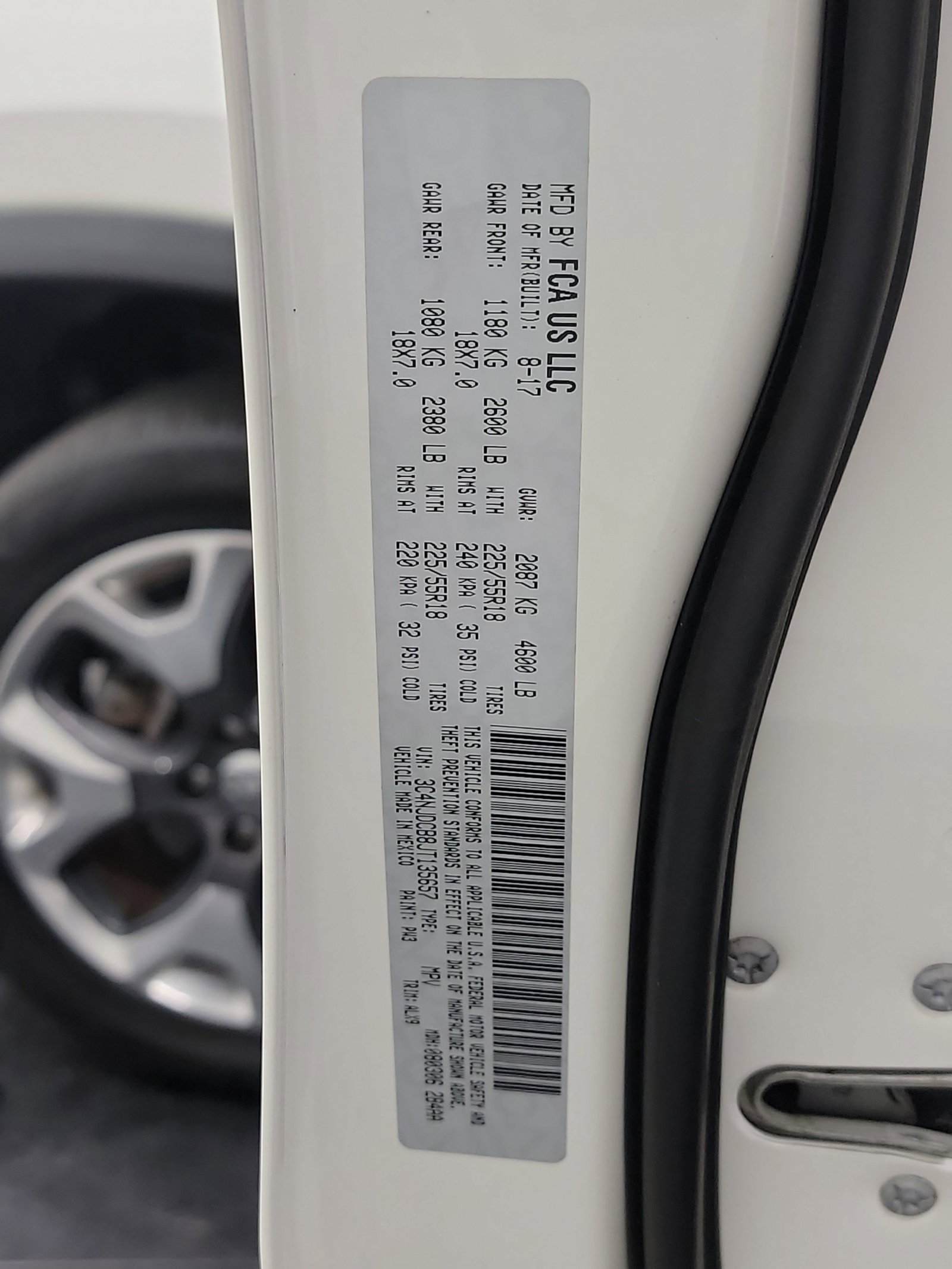 Used 2018 Jeep Compass Limited w/ Navigation Group image 32